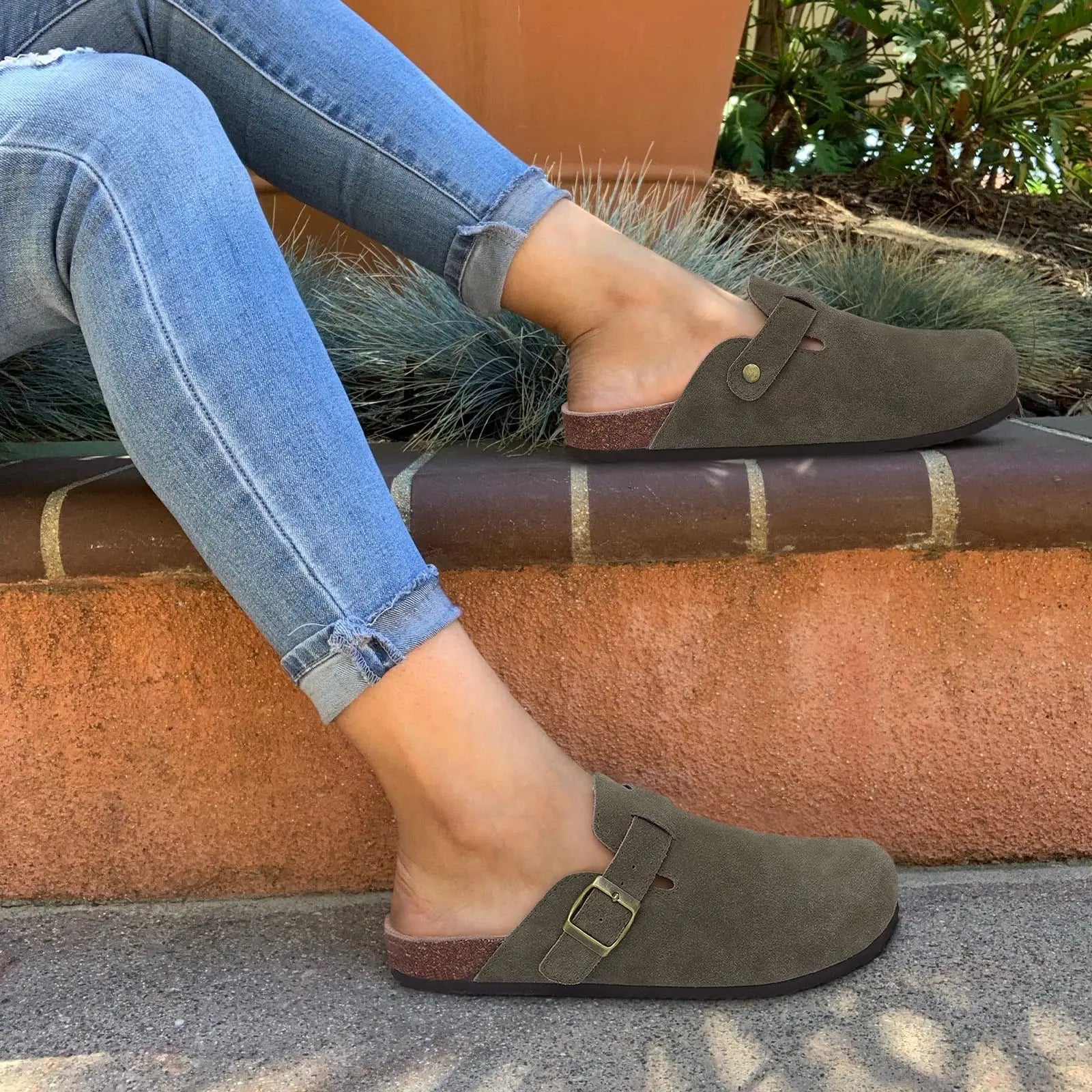 Asgard Retro Clogs Slippers for Women Cozy Cork Footbed Mules with Arch Support Classic Potato Shoes Unisex Fashion Beach Sandal